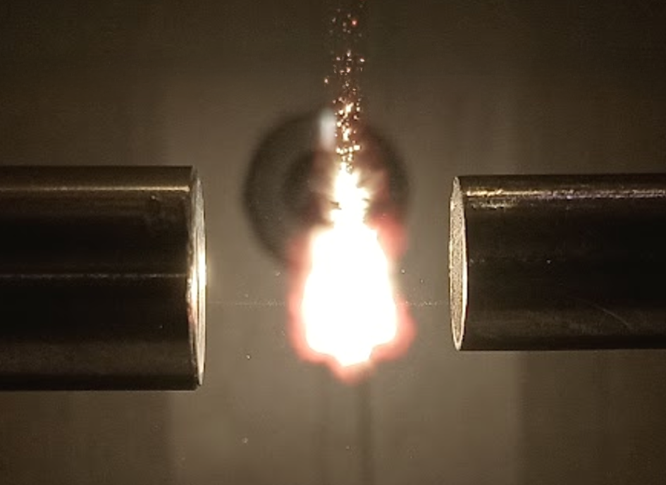 LIBS plasma of molten salt aerosols